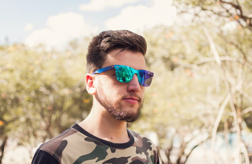 Zonnebrillen: Een Onmisbaar Accessoire voor Je Vakantie