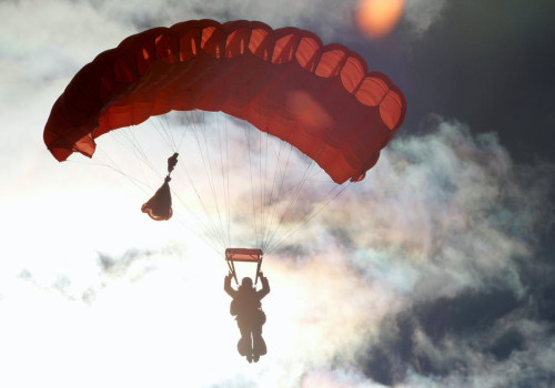 10 redenen om te gaan parachutespringen