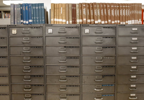 Waar kan ik folders bewaren zonder dat ze rondslingeren?