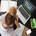 Wat zijn de voordelen van een ergonomisch bureau?