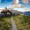 Ontdek de natuurlijke schoonheid van Noorwegen en Schotland met een fly-drive vakantie