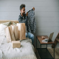 Hoeveel betaal je voor een jas van €129,95 met 30% extra korting en een code van €10